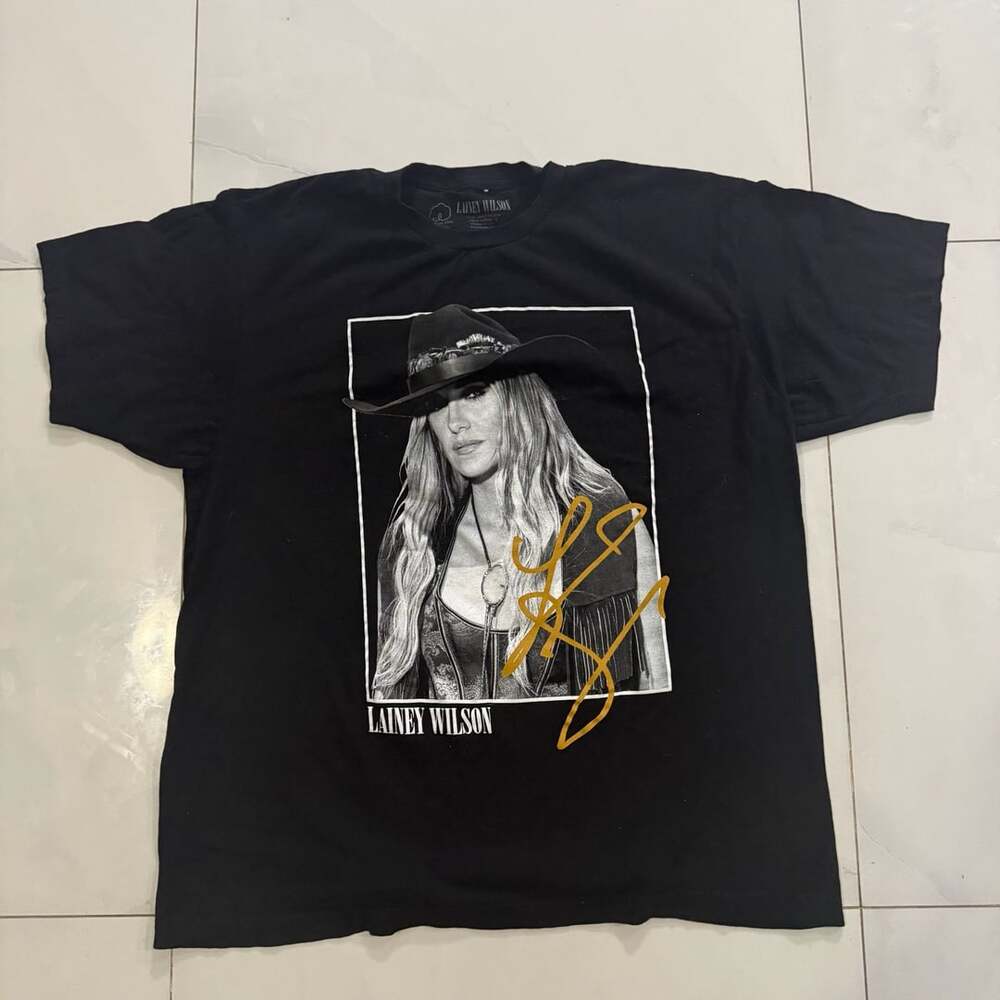 Lainey Wilson Graphic T-Shirt